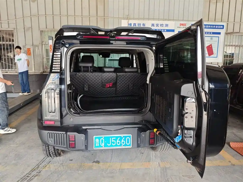 Jetour Traveller 2023 2.0T AWD Cross PRO