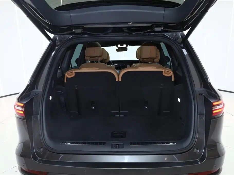Li Auto ONE 2021 Extended-Range 6-Seater Edition