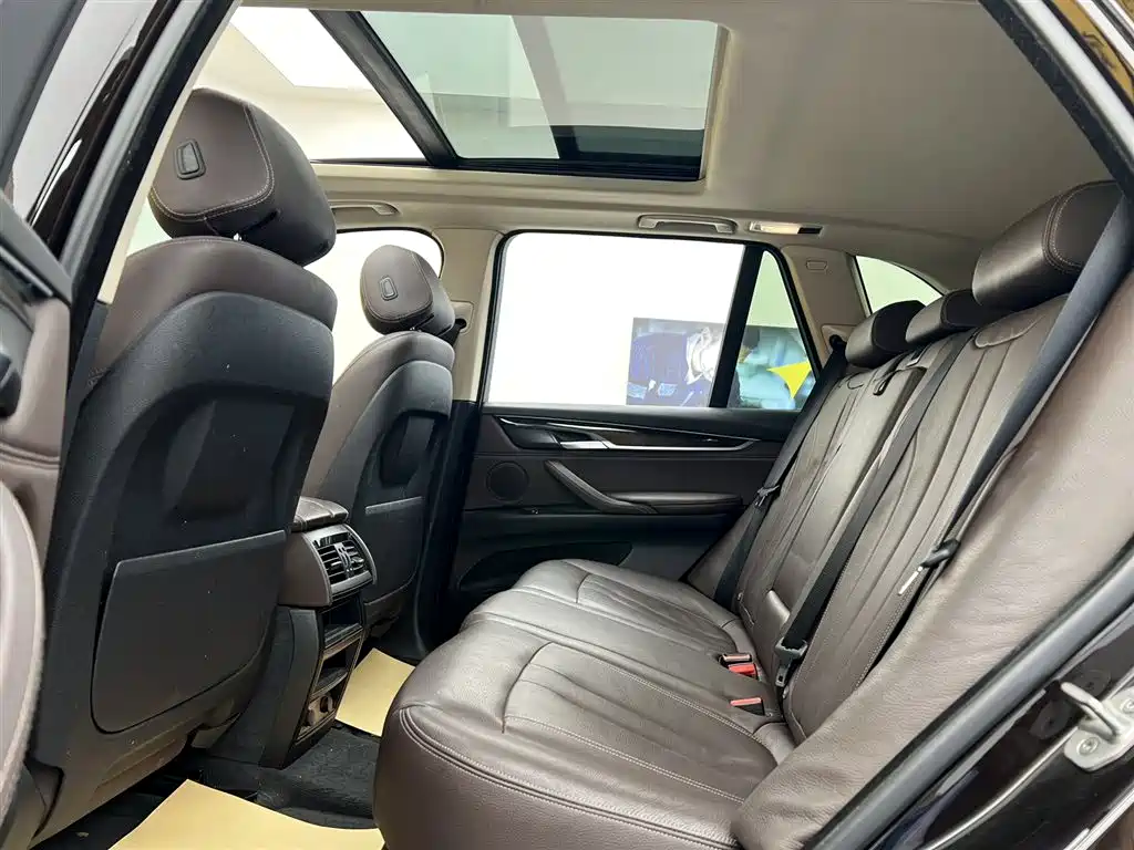 BMW X5 (Import) 2018 xDrive28i - фото 30