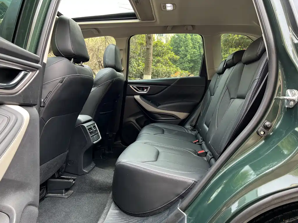 Subaru Forester 2022 2.0i AWD Luxury Edition EyeSight