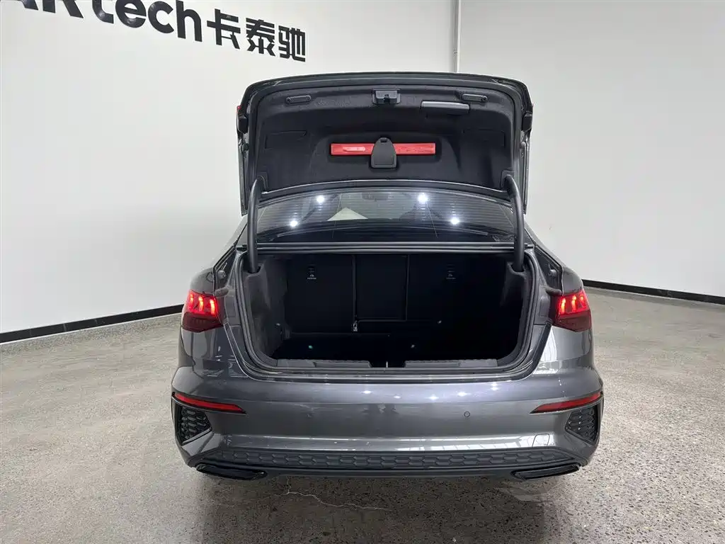 Audi A3L Limousine 35 TFSI Fashion Sport