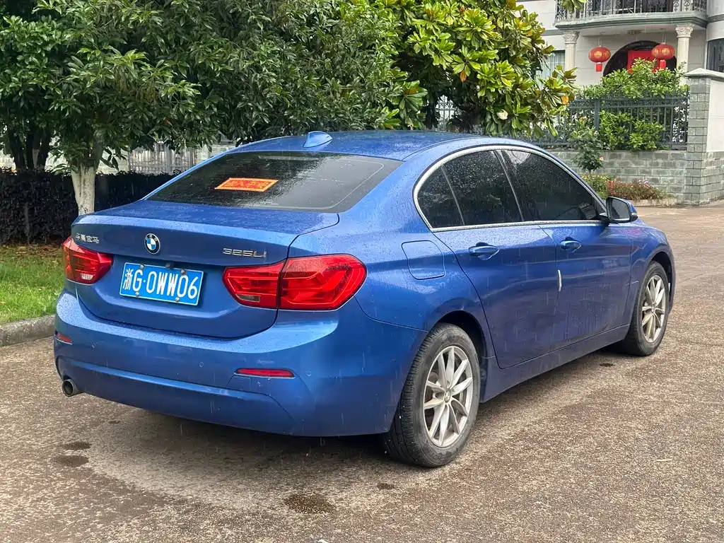 BMW 1 Series 2018 118i Fashion Edition