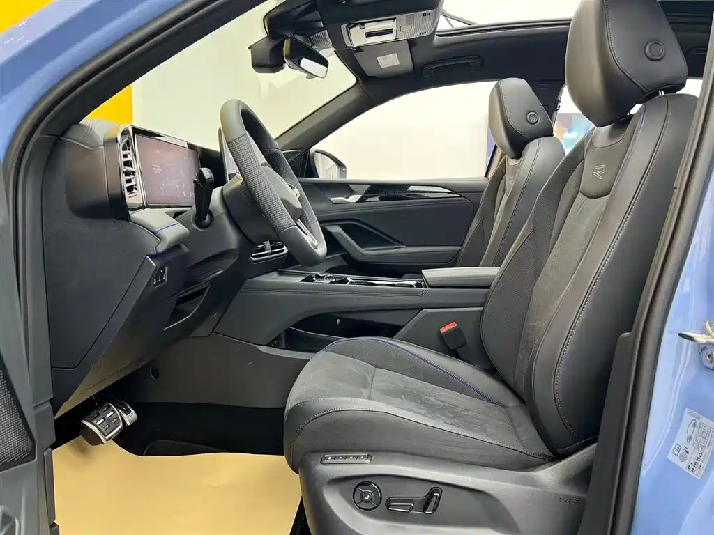 Volkswagen Tiguan L 2026 PRO 380TSI AWD R-Line Supreme Edition