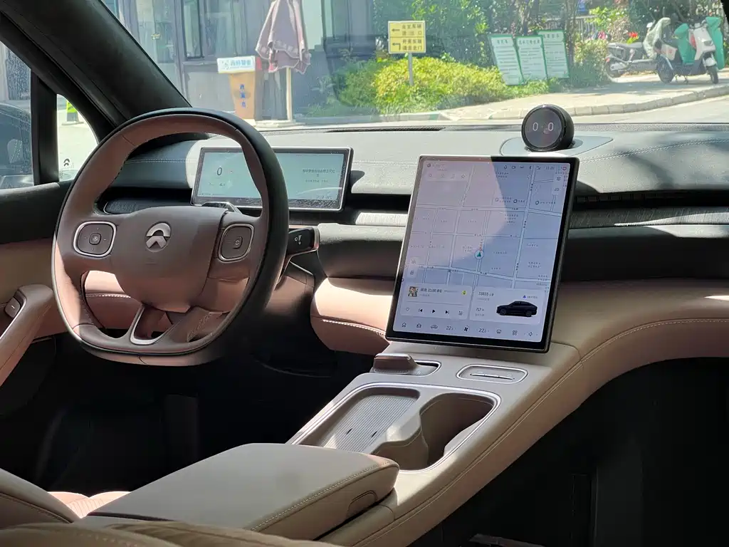 NIO EC6 2024 75kWh