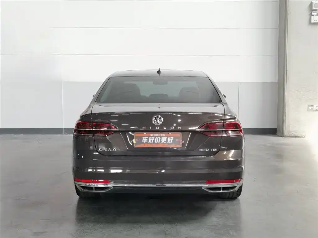 Volkswagen Phideon 2018 Facelift 380TSI FWD Business Edition