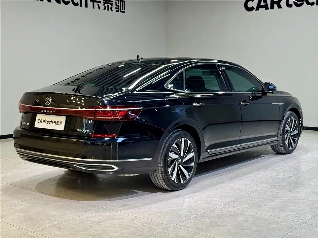 Passat 2025 Outstanding Edition 380TSI Longteng Edition