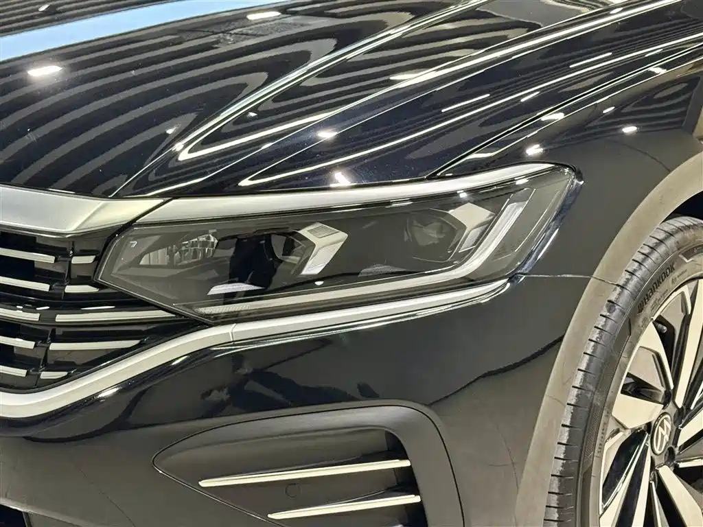 Passat 2025 Outstanding Edition 380TSI Longteng Edition