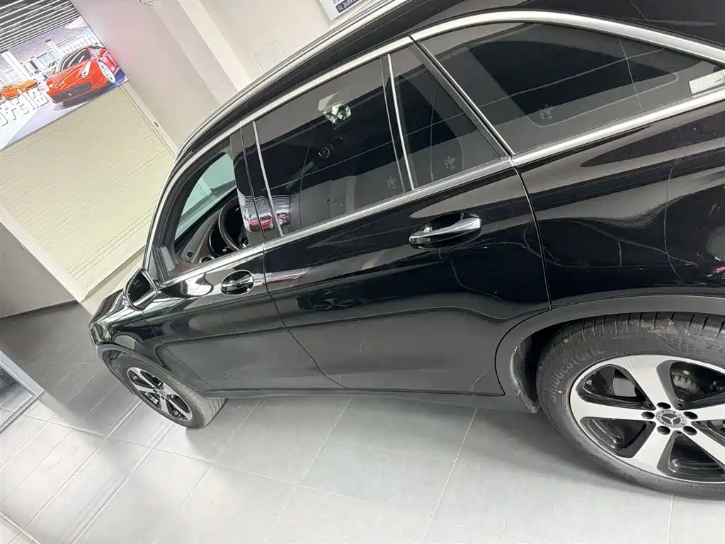 Mercedes-Benz GLC 260 L 4MATIC Dynamic