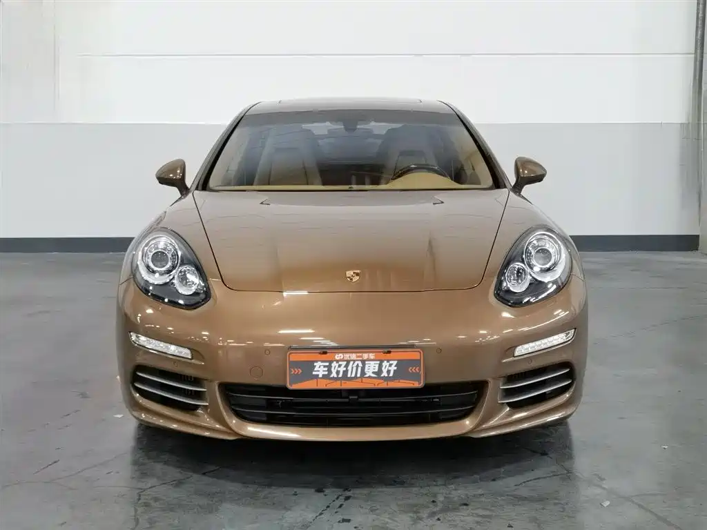 Porsche Panamera 2014 Panamera 4 3.0T