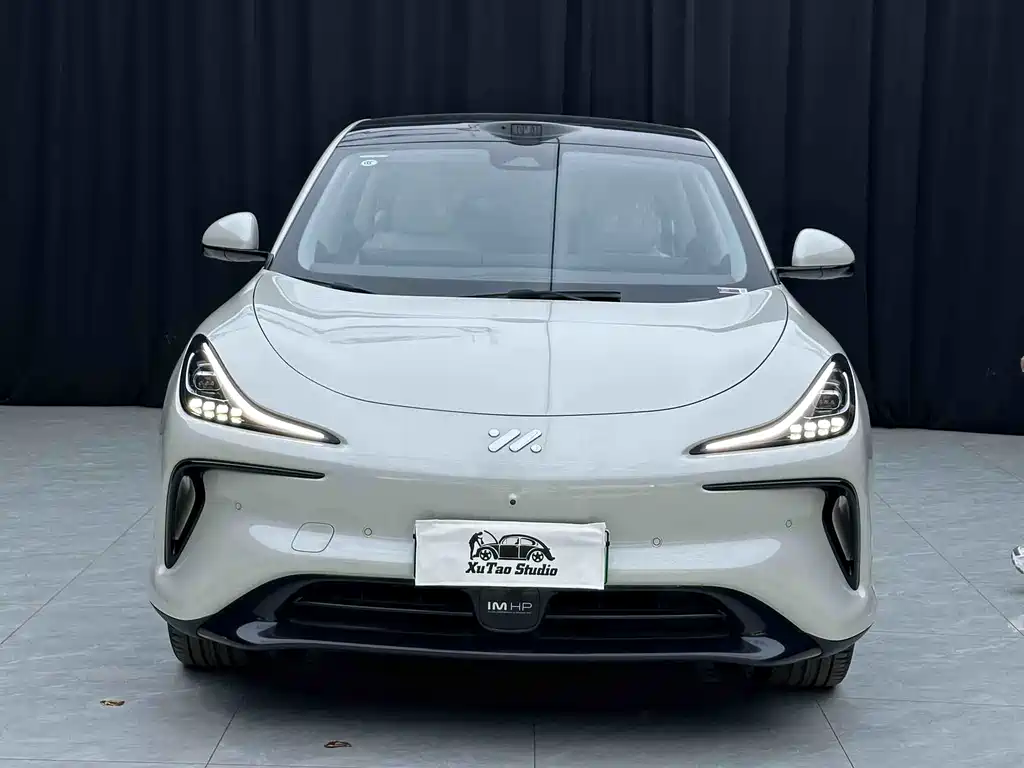 IM LS6 2023 Max Standard Edition