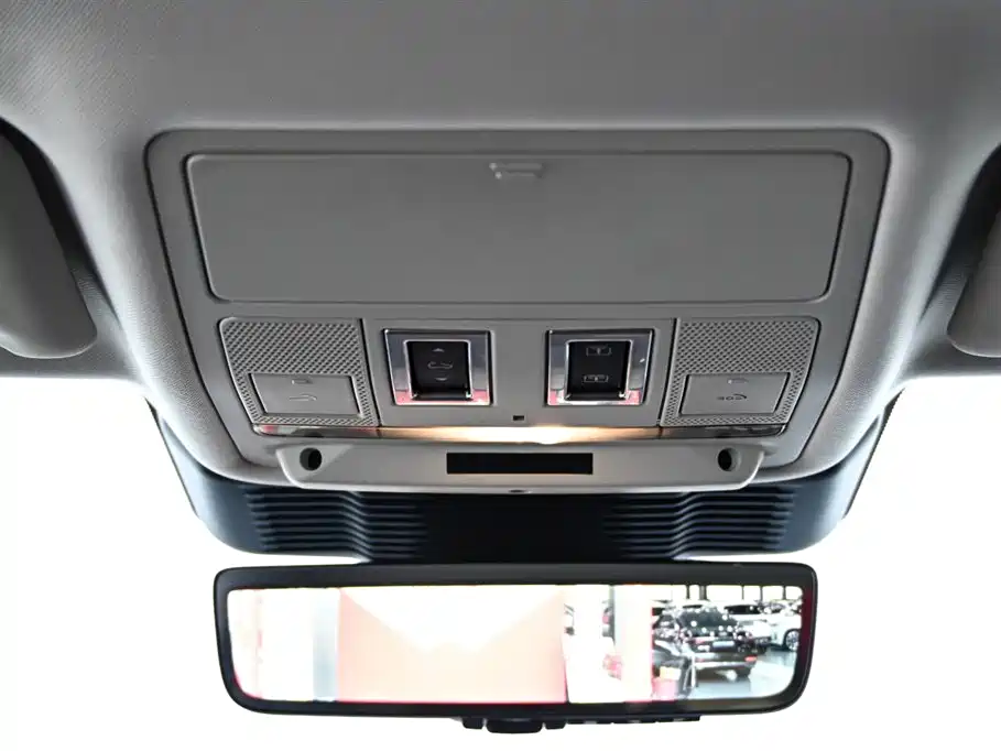 2024 Range Rover Evoque L SE