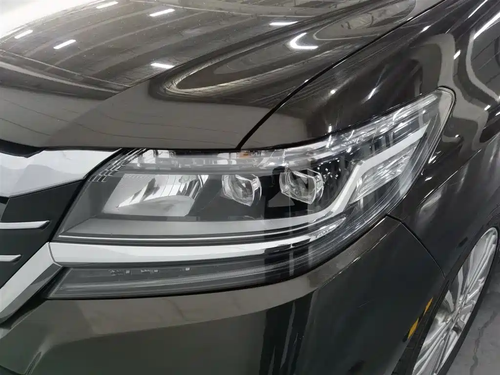 Honda Elysion 2016 2.4L Classic Edition