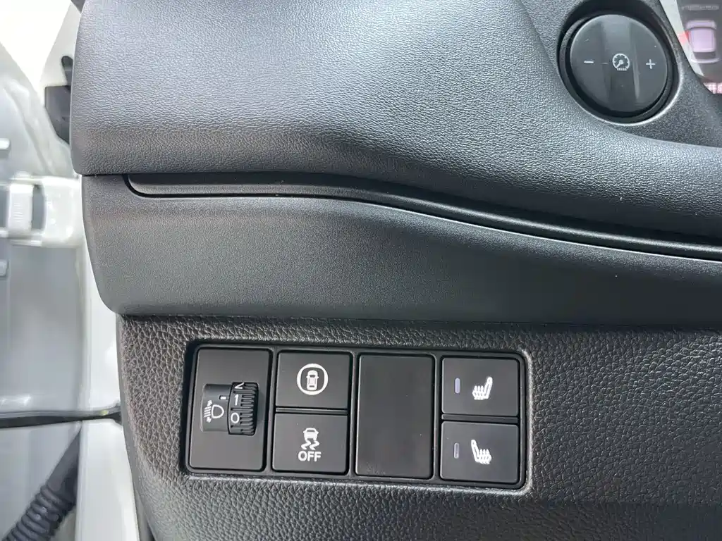 Honda Vezel 2023 1.5L CVT Tech Edition