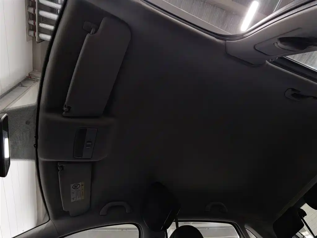 Volkswagen Polo 2018 1.5L Manual Comfort Edition