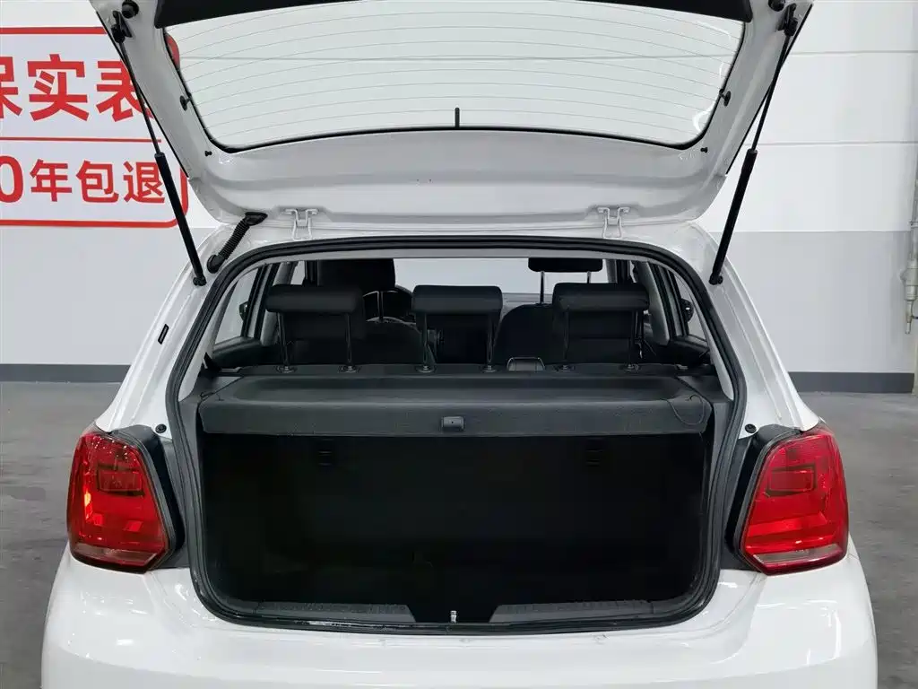 Volkswagen Polo 2018 1.5L Manual Comfort Edition