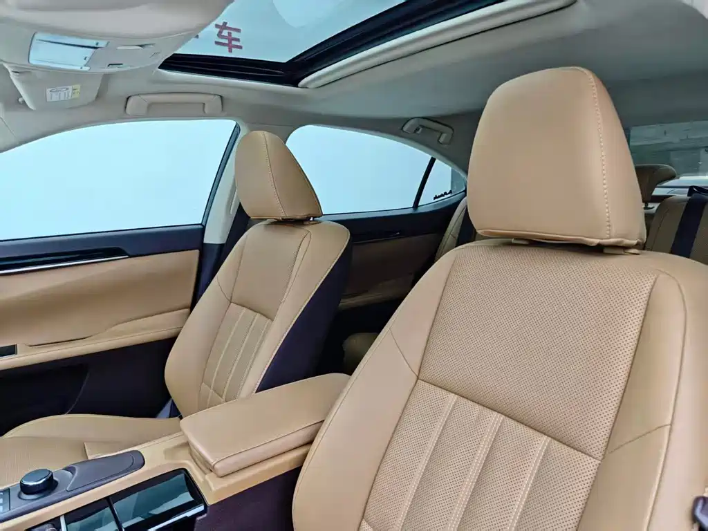 Lexus ES 2015 200 Elite Edition