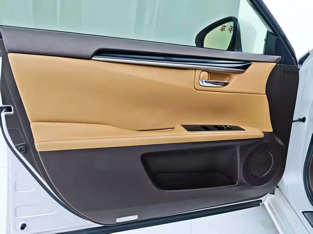 Lexus ES 2015 200 Elite Edition