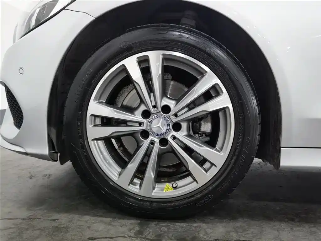 Mercedes-Benz C-Class 2016 C 200 L Sport