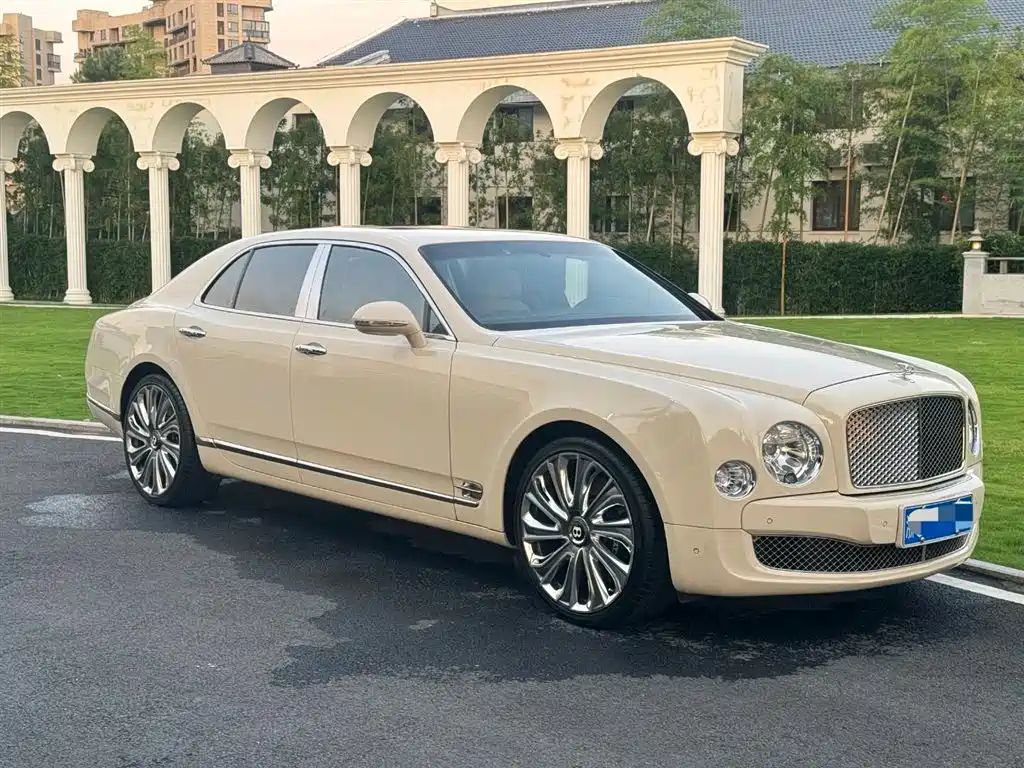 Bentley Mulsanne 2013 6.8T Mulliner Special Edition