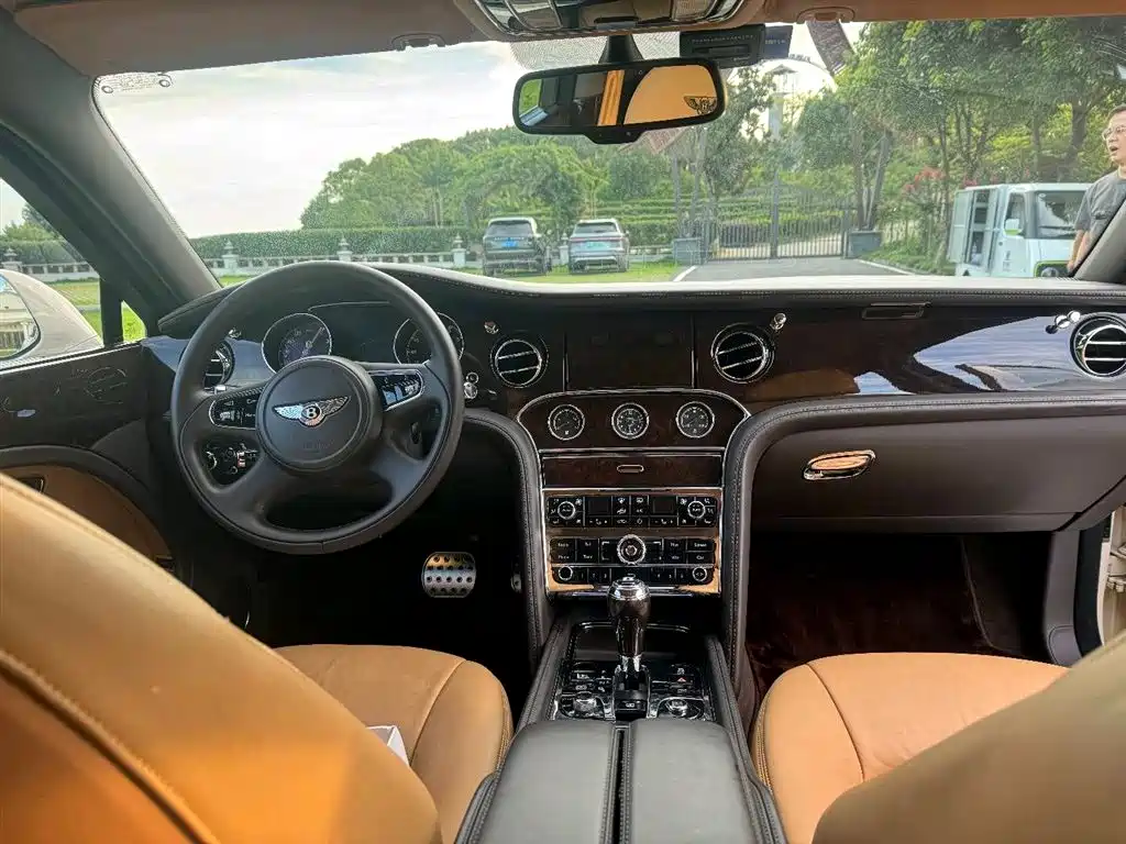 Bentley Mulsanne 2013 6.8T Mulliner Special Edition