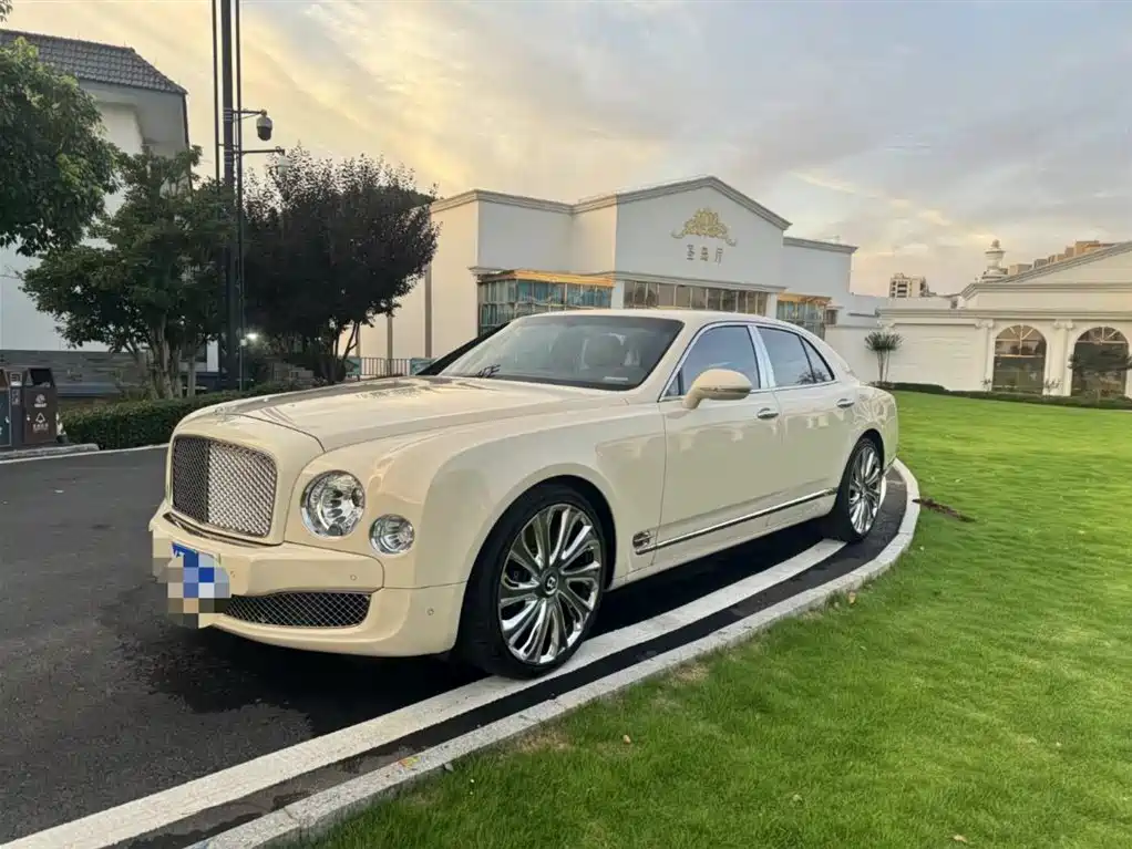 Bentley Mulsanne 2013 6.8T Mulliner Special Edition