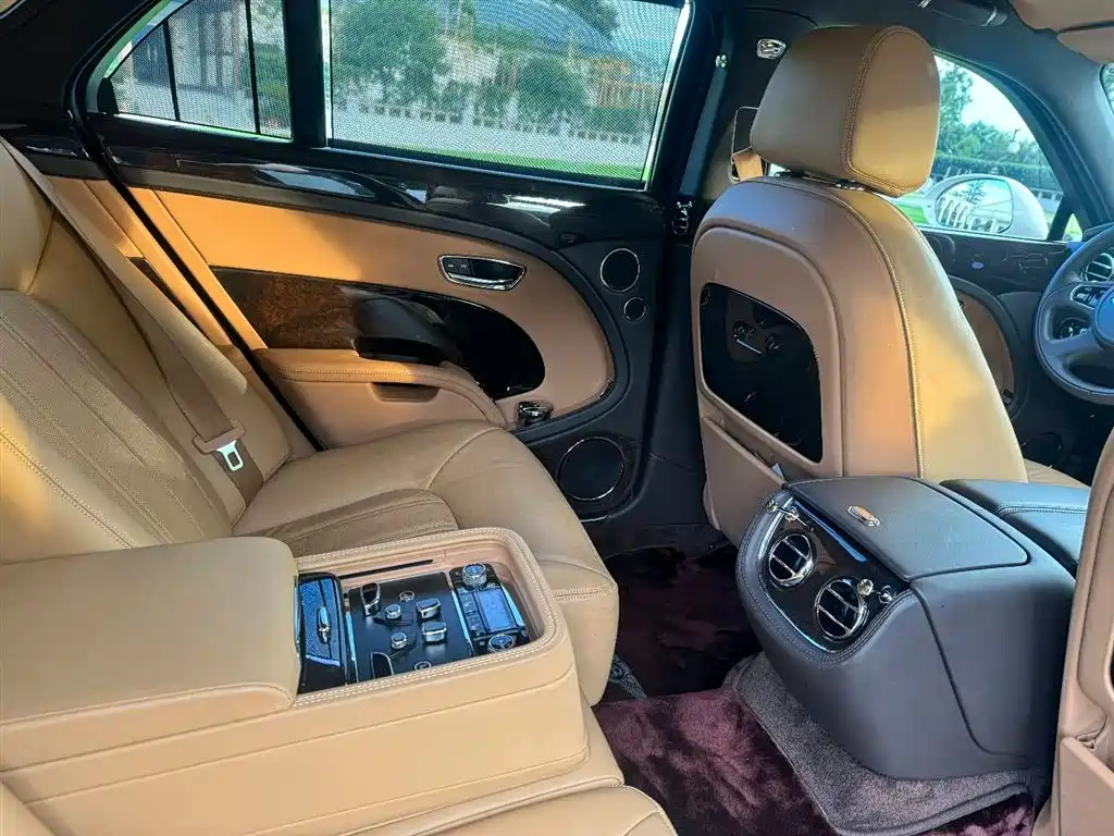Bentley Mulsanne 2013 6.8T Mulliner Special Edition