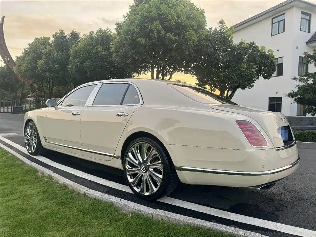 Bentley Mulsanne 2013 6.8T Mulliner Special Edition