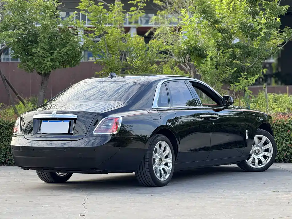 Ghost 2021 6.7T Standard Wheelbase
