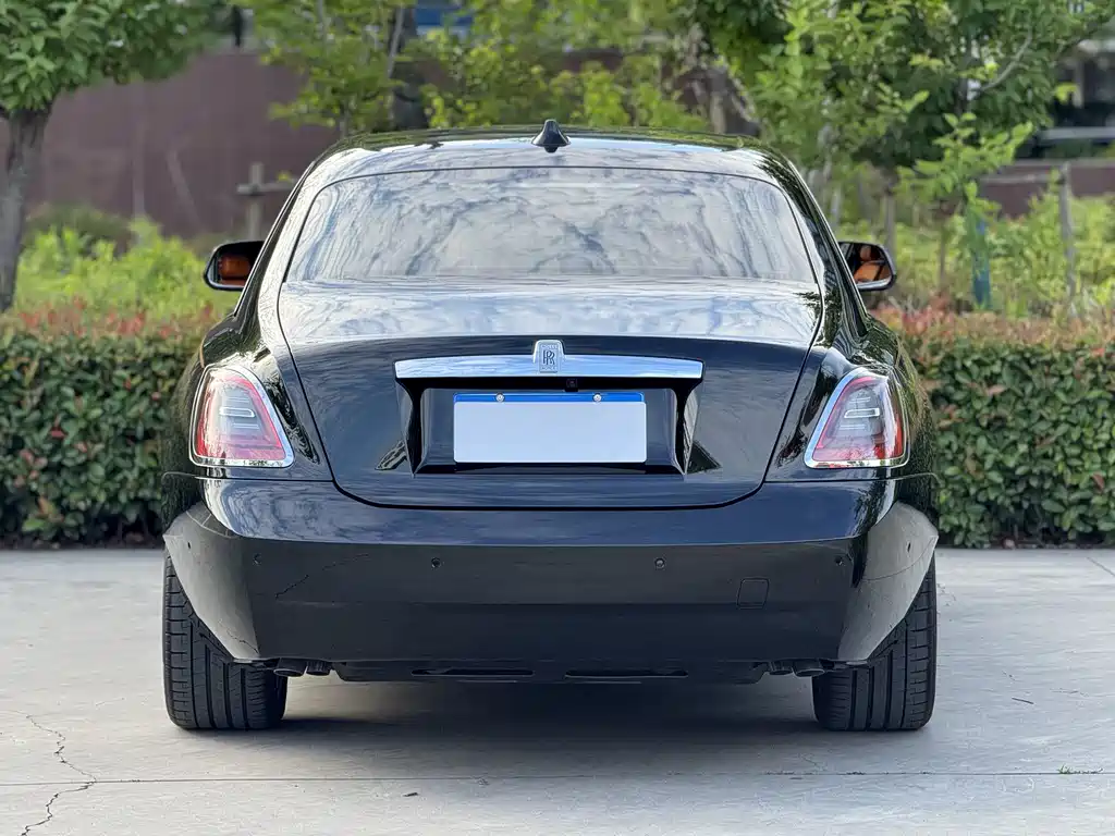 Ghost 2021 6.7T Standard Wheelbase