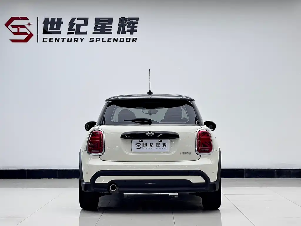 MINI 2022 1.5T COOPER Artist