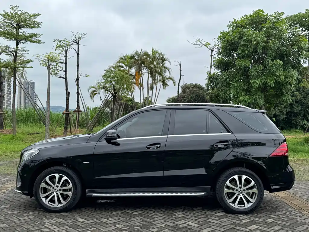 Mercedes-Benz GLE 2018 GLE 320 4MATIC Dynamic Edition