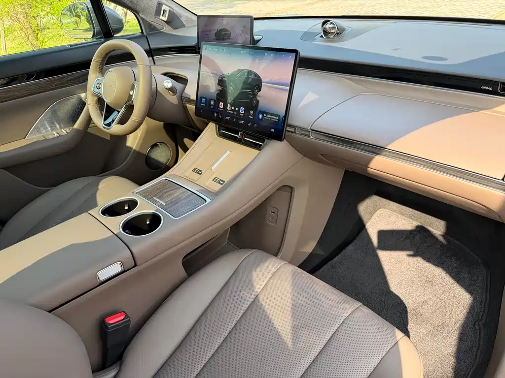 Luxeed R7 2025 EREV 251km Max