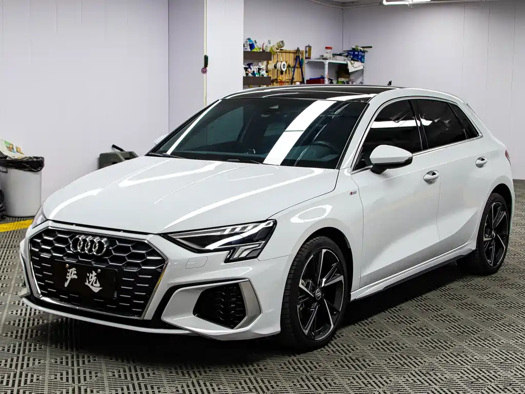 Audi A3 2022 Sportback 35 TFSI Fashion Sport