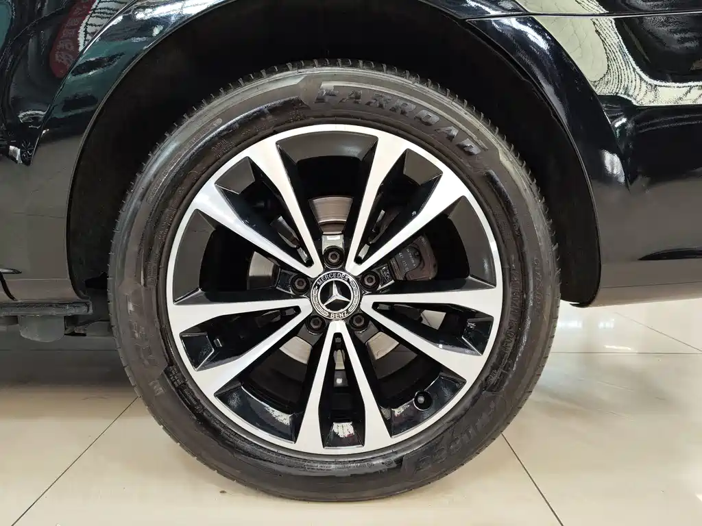 Mercedes-Benz V-Class 2022 V 260 Navigator Edition