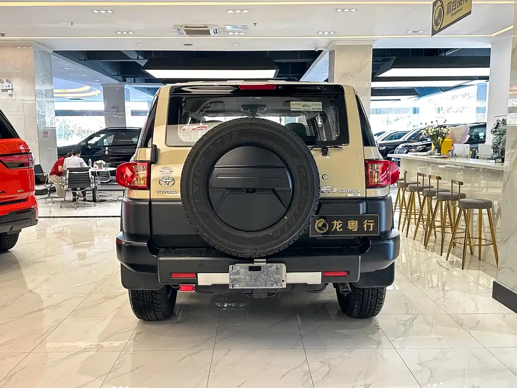 FJ Cruiser 2023 4.0L Automatic