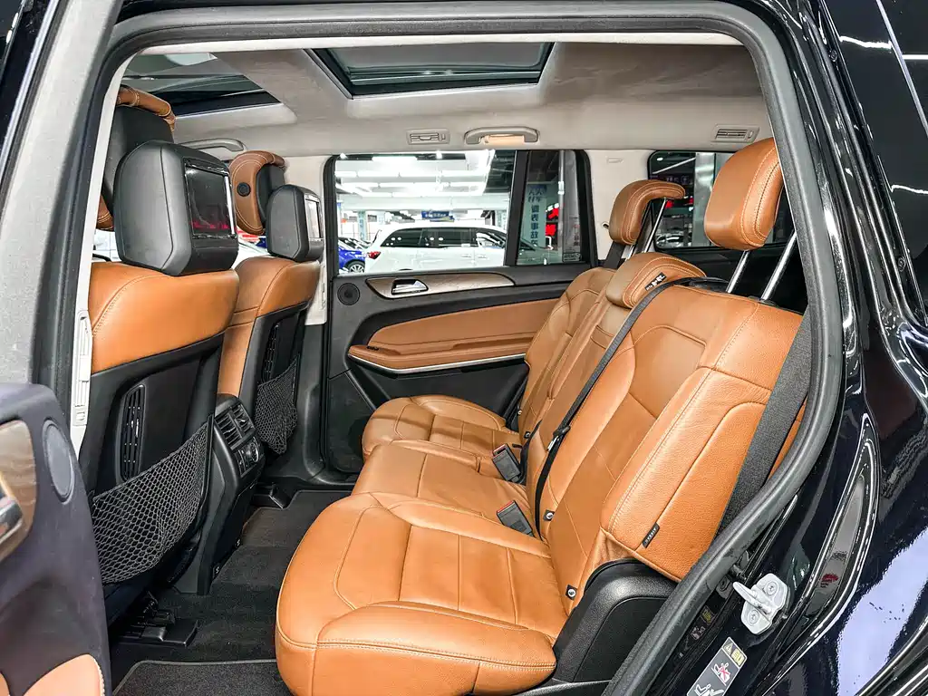 Mercedes-Benz GLS 500 4MATIC