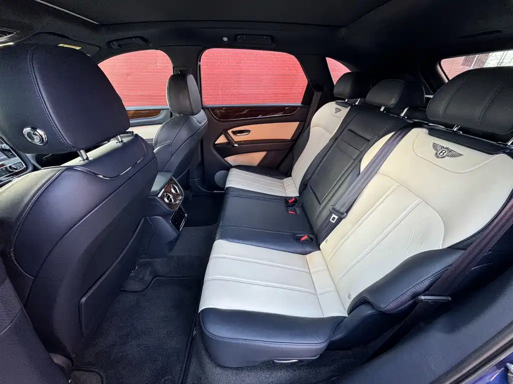 Bentayga 2018 4.0T V8