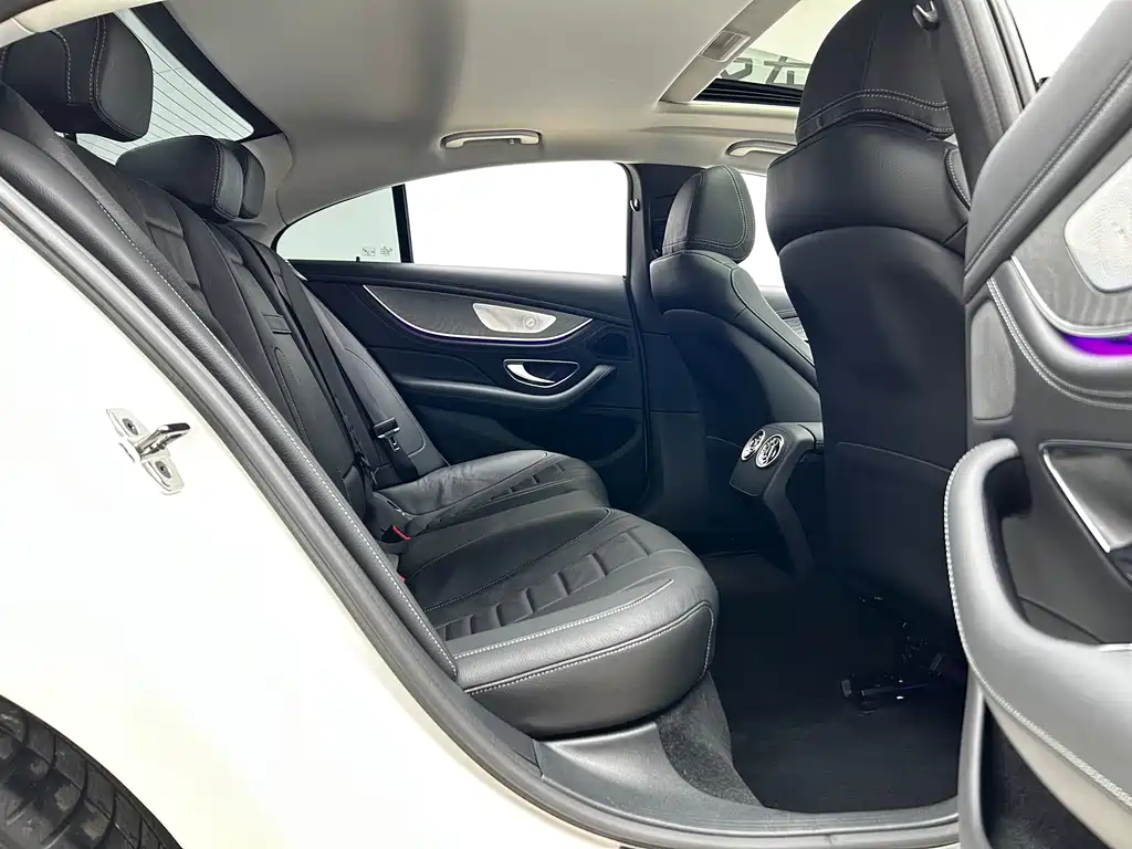 Mercedes-Benz CLS 300 2023