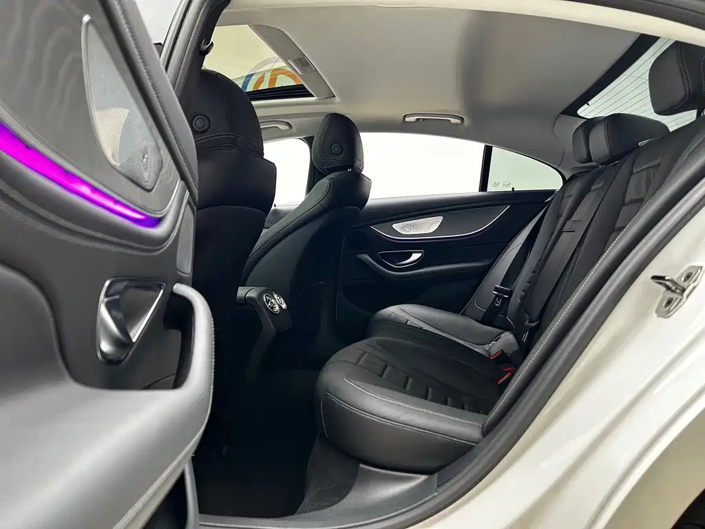 Mercedes-Benz CLS 300 2023