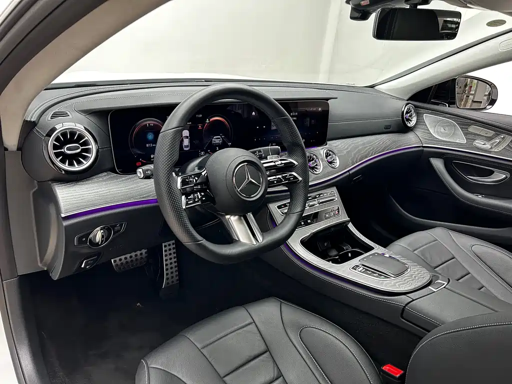 Mercedes-Benz CLS 300 2023