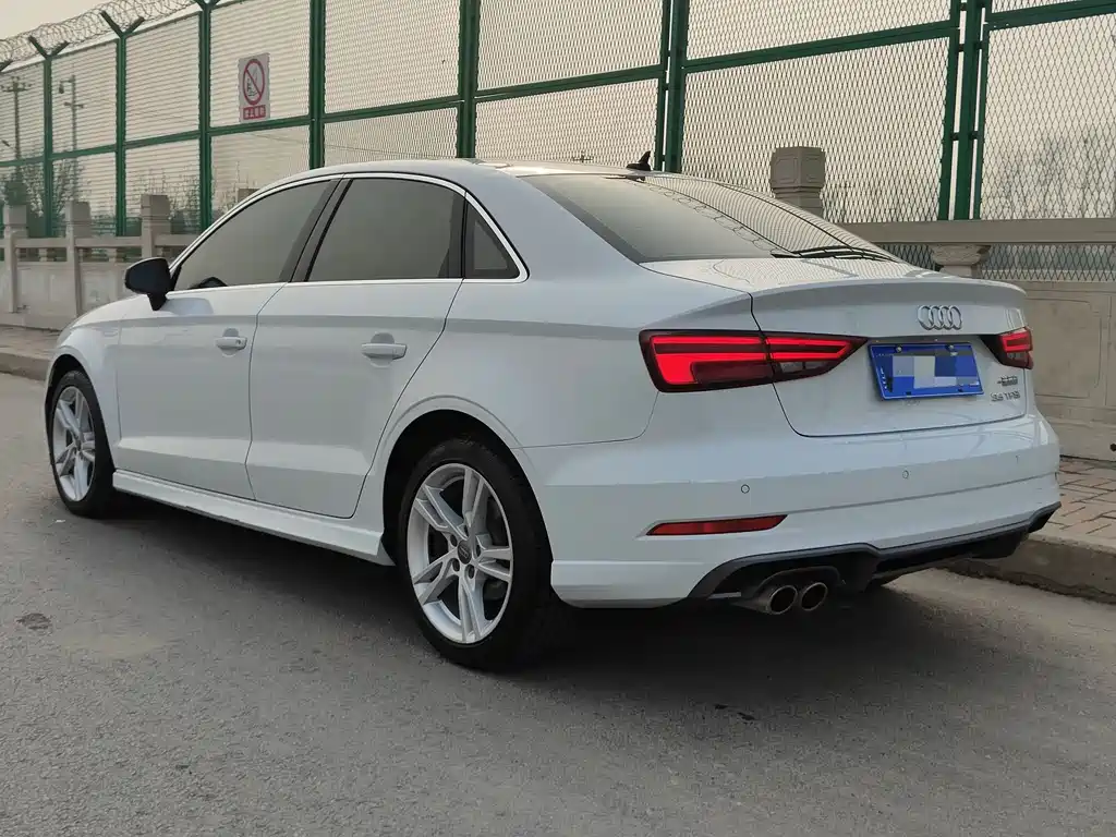 Audi A3 2020 Limousine 35 TFSI Fashion