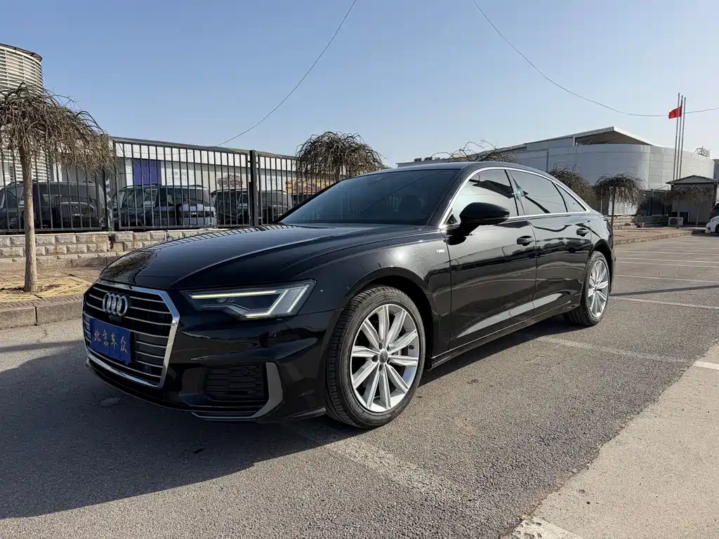 Audi A6L 2022 45 TFSI Zhenxuan Dynamic Edition