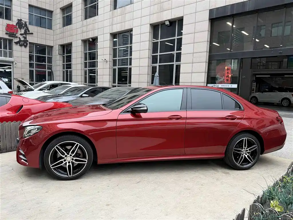 Mercedes-Benz E-Class 2017 E 200 Sport 4MATIC