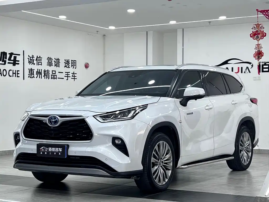 Highlander 2022 Hybrid 2.5L AWD Premium Edition 7-Seater