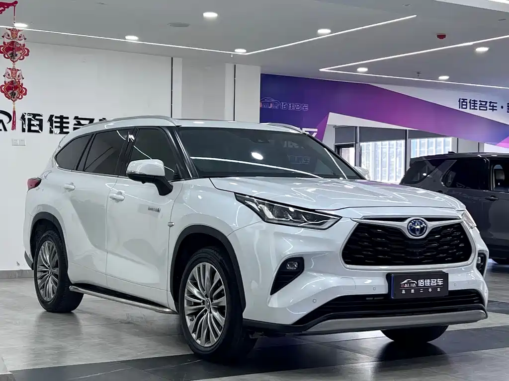 Highlander 2022 Hybrid 2.5L AWD Premium Edition 7-Seater
