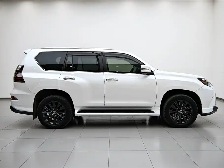 Lexus GX 460 2023 US Spec