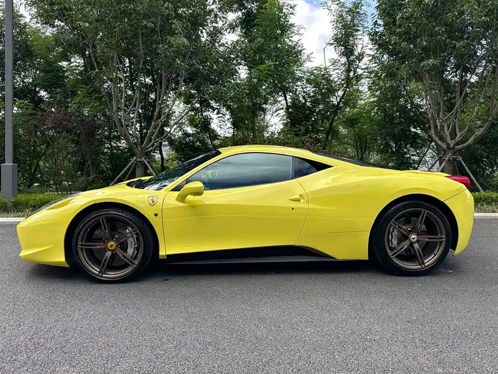 Ferrari 458 Italia 2011 4.5L