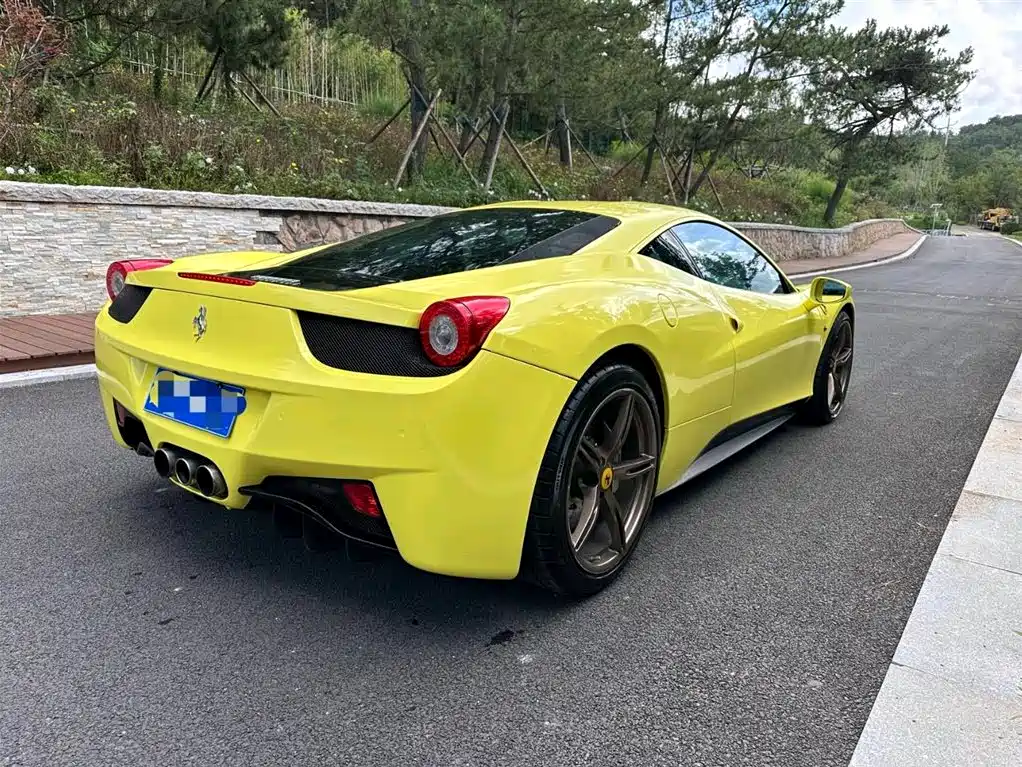 Ferrari 458 Italia 2011 4.5L