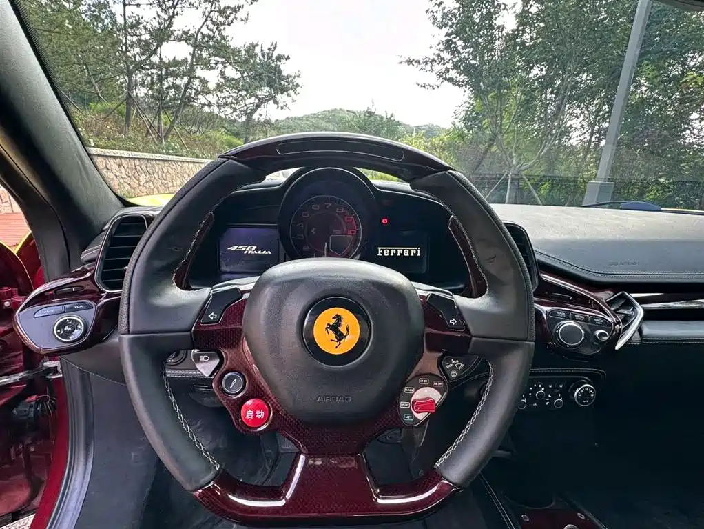 Ferrari 458 Italia 2011 4.5L
