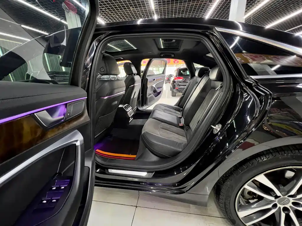 Audi A6L 2019 45 TFSI Zhenxuan Dynamic